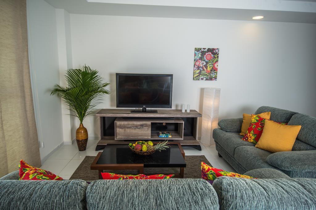 Mirmar Apartments 卡姆布库 外观 照片